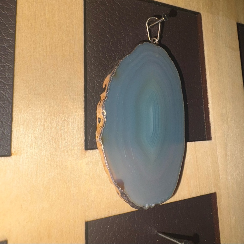 ✨ Silver Horizon Agate Pendant | Blue Gray Slice Necklace | Boho Chic Jewelry - Picture 3 of 5